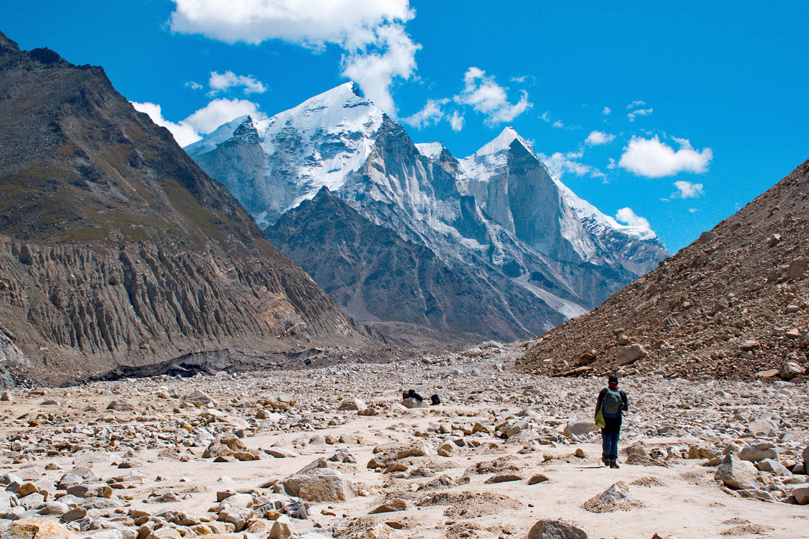 Gaumukh Tapovan Trek in Garhwal Himalaya - Blogs - Tripatini